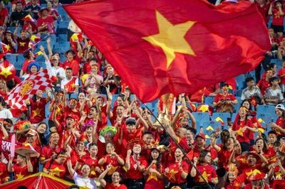 Niềm tự hào bóng đá tiếp sức khát vọng Việt Nam