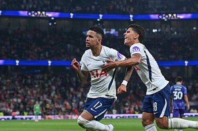 Tottenham đè bẹp Charlton 5-1 tại Cúp Liên đoàn Anh nhờ màn tỏa sáng rực rỡ của Savinho