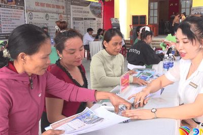 Hơn 15.000 vị trí việc làm được giới thiệu tại phiên tư vấn ở Thăng Điền
