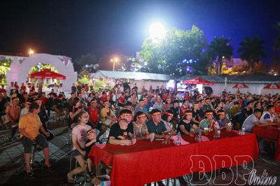 Sôi động mừng đội tuyển Việt Nam vô địch ASEAN Cup