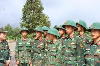 Chính ủy Quân đoàn 34 kiểm tra công tác tìm kiếm, quy tập hài cốt liệt sĩ