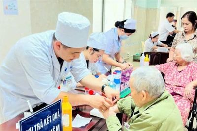 Thêm một điểm tựa cho tuổi già