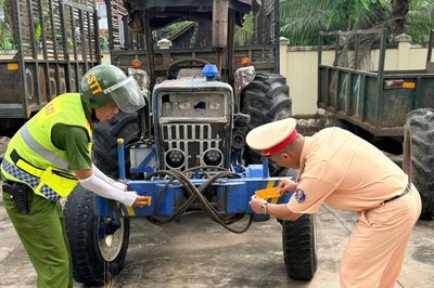 Công an Lâm Đồng tăng cường quản lý, xử lý xe tự chế