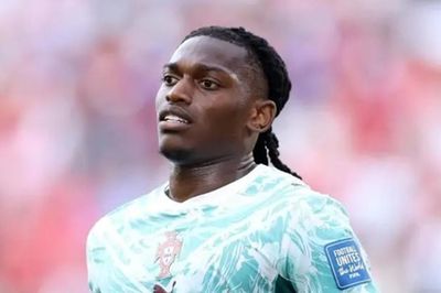 Sau hợp đồng Nicolas Jackson, Aston Villa đẩy mạnh đàm phán chiêu mộ Rafael Leao từ Milan