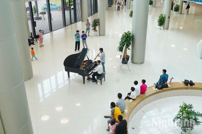 Mang âm nhạc đến không gian bệnh viện