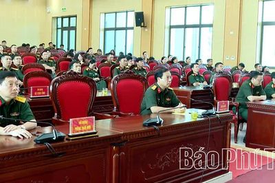 Tọa đàm “Lực lượng vũ trang tỉnh Phú Thọ - Tự hào truyền thống tiếp bước cha anh”