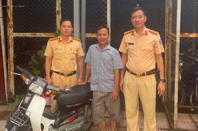 Cảnh sát giao thông Bắc Ninh giúp người dân tìm thấy xe máy bị mất trộm 7 năm trước