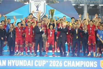 Nhận thưởng khoảng 30 tỷ đồng sau khi vô địch ASEAN Cup, đội tuyển Việt Nam sẽ phải nộp thuế bao nhiêu?