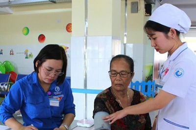 TP. Hồ Chí Minh: 100% dân số sẽ được lập sổ sức khỏe điện tử