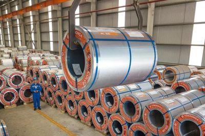Lo chi phí carbon 'ăn mòn' lợi nhuận doanh nghiệp xuất khẩu