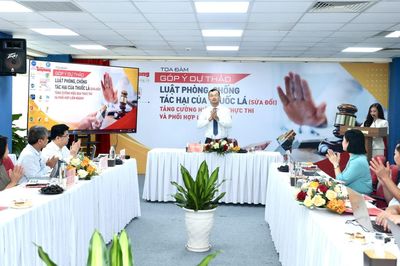 Phòng, chống tác hại thuốc lá: Không để luật 'chạy sau' thực tiễn