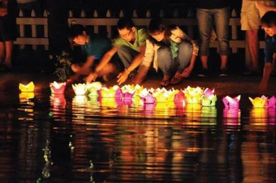 Lễ Vu Lan tưởng nhớ đấng sinh thành