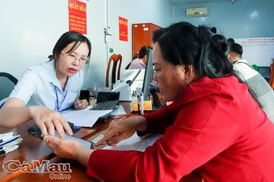 Giúp người dân làm chủ công nghệ
