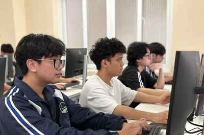 Đề xuất hỗ trợ học phí, sinh hoạt phí cho người Việt học tập tại nước ngoài