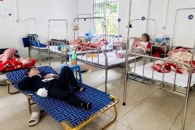 Gia Lai:  150 người nghi ngộ độc sau khi ăn bánh mì