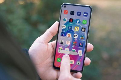 Điện thoại Android và iPhone: Những khác biệt trong tính năng và trải nghiệm