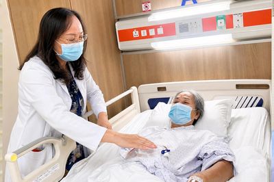 Sinh thiết khối u lành tính, bác sĩ bất ngờ phát hiện ung thư 'ẩn'