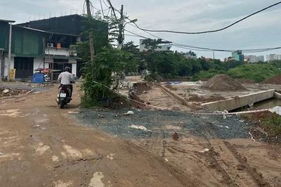 Phường Yên Nghĩa: Đường đến trường còn nhiều nỗi lo