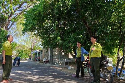 Căng mình giữ rừng sau hơn 10 điểm cháy trong một ngày ở Huế