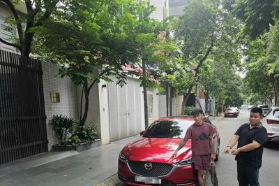 Bắt nhóm đối tượng 'săn' ô tô trong đêm, chơi trò 'xe túi mù'