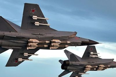 MiG-31 và MiG-25: Nga đã thay đổi những gì?