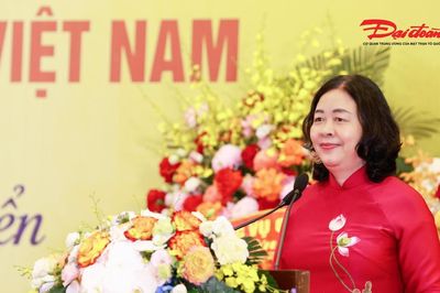 Tiếp tục thắp sáng ngọn lửa đam mê, sáng tạo vì một Việt Nam hùng cường