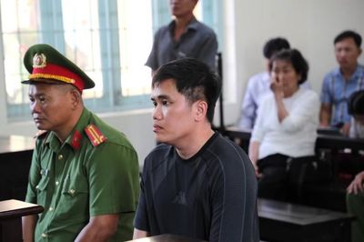 Thắt chặt an ninh phiên tòa xét xử tài xế gây tai nạn khiến nữ sinh tử vong