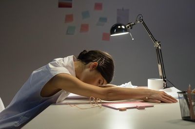 Có cần ngủ 8 tiếng/ngày?