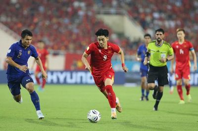 HLV Kim Sang-sik: Đình Bắc đủ sức vươn ra sân chơi lớn