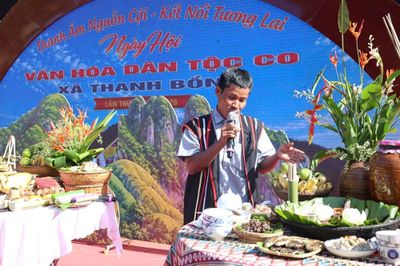 Khi mâm cơm người Co kể chuyện đại ngàn
