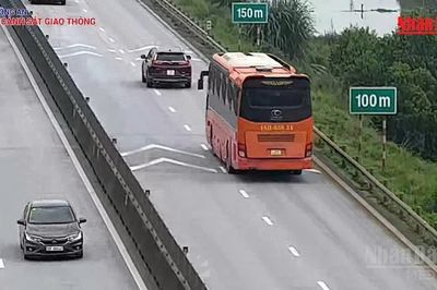 [Video] Chính thức ra quân xử lý lỗi 'khoảng cách an toàn' trên tuyến cao tốc Pháp Vân - Cầu Giẽ - Cao Bồ - Mai Sơn - QL45 - Nghi Sơn
