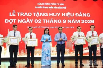 Đảng viên phát huy tinh thần trách nhiệm, góp phần xây dựng thành phố phát triển bền vững