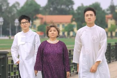 NSND Thanh Hoa, Dương Quốc Hưng cùng cất tiếng hát về Tổ quốc