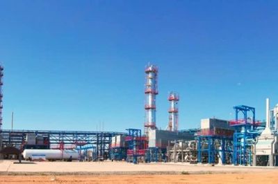 Kazakhstan nêu lý do ngừng cung cấp xăng cho Nga