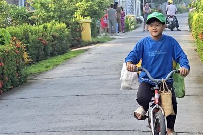 Vừa tựu trường, 'cậu bé bánh mì' ở Cần Thơ gặp tai nạn giao thông nghiêm trọng