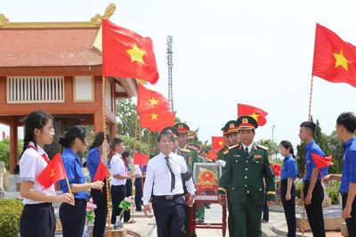 Quảng Trị truy điệu và an táng 13 hài cốt liệt sĩ Sư đoàn 308
