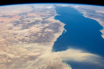 Houthi tấn công tên lửa nhằm vào các đảo ở Biển Đỏ, căng thẳng có nguy cơ lan rộng