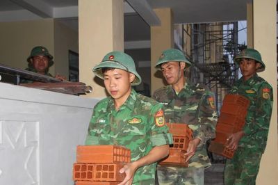 Tỉnh Gia Lai đề nghị tăng cường lực lượng quân đội, tăng tốc hoàn thiện 7 trường nội trú biên giới
