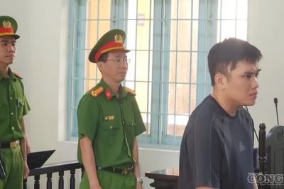 Hoãn phiên tòa xét xử tài xế xe tải trong vụ tai nạn khiến nữ sinh 14 tuổi tử vong tại Vĩnh Long