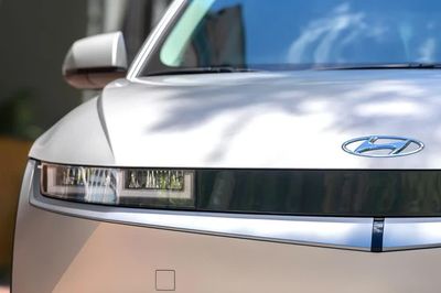 Xe điện Hyundai sắp có nâng cấp lớn: Sạc nhanh, pin bền hơn