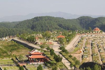 Thị trường mua bán 'suất mộ': Mộ phần giá trăm triệu, khu gia tộc lên 5 tỷ đồng