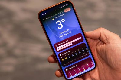 Google ra quy định mới 'cứu' smartphone giá rẻ trước cơn khát chip nhớ