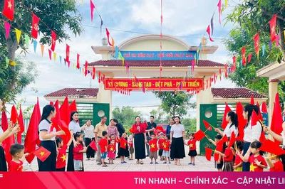 Hơn 365.000 học sinh Hà Tĩnh trở lại trường, chuẩn bị cho năm học mới