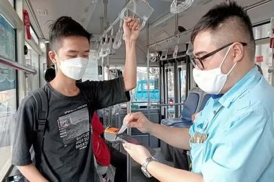 Hà Nội: Dùng vé điện tử liên thông để đi xe buýt và Metro từ ngày 1/9