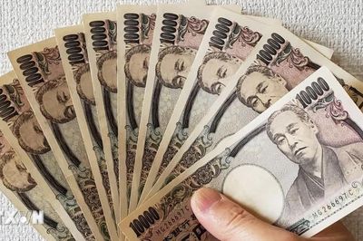 Nhật Bản chi số tiền kỷ lục để vực dậy đồng yen