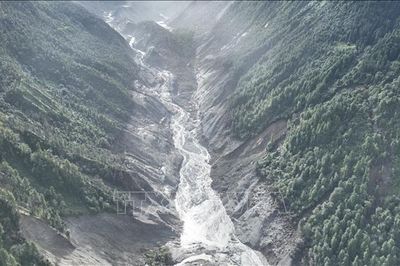 Trận lũ quét 'tận thế' ở biên giới Nepal - Trung Quốc qua những con số