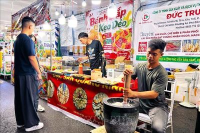Ẩm thực Tây Đô: Từ lợi thế văn hóa thành nguồn lực phát triển du lịch