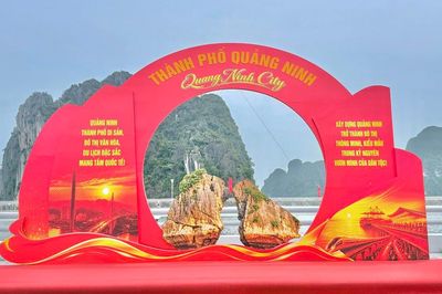 Quảng Ninh rộn ràng chào đón dấu mốc lịch sử mới