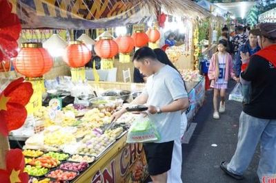 Cần Thơ khai mạc Tuần lễ Ẩm thực năm 2026, quy tụ hơn 100 gian hàng