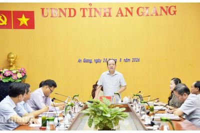 An Giang yêu cầu gỡ vướng thủ tục cho 6 hồ sơ điện gió ven biển